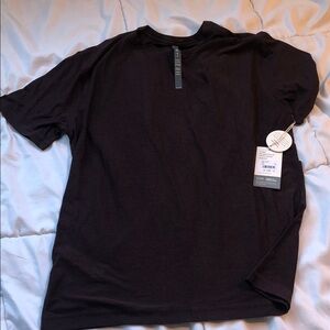 Vuori Men's Dark T-Shirt